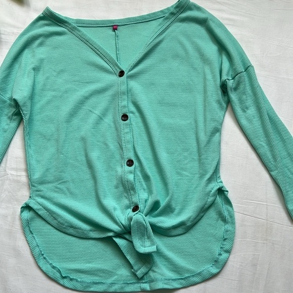 Waffle Knit Button Up Top - Picture 2 of 7